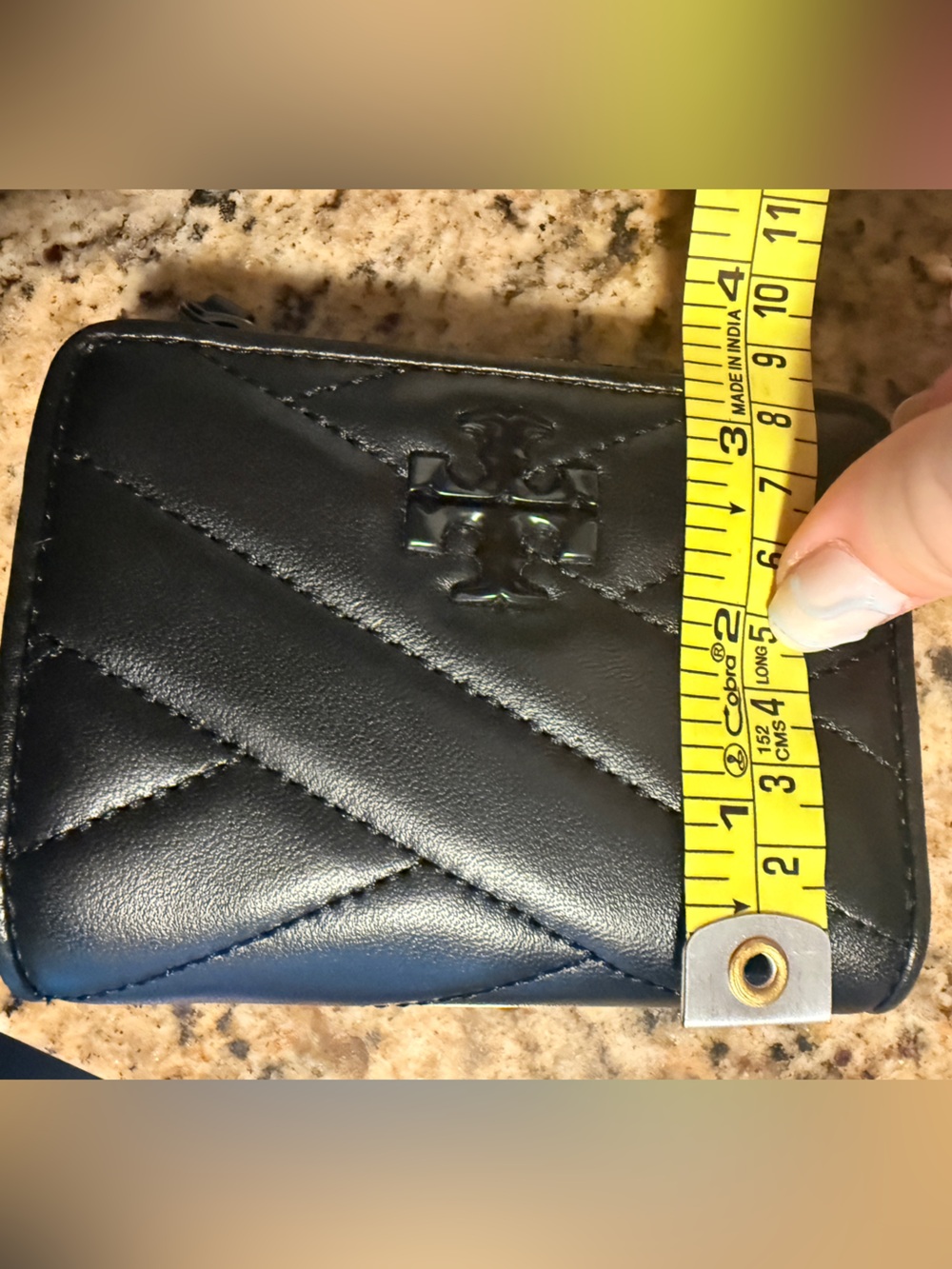 Tory Burch NWT Quilted Zip Card Case Wallet - Black - Picture 6 of 7